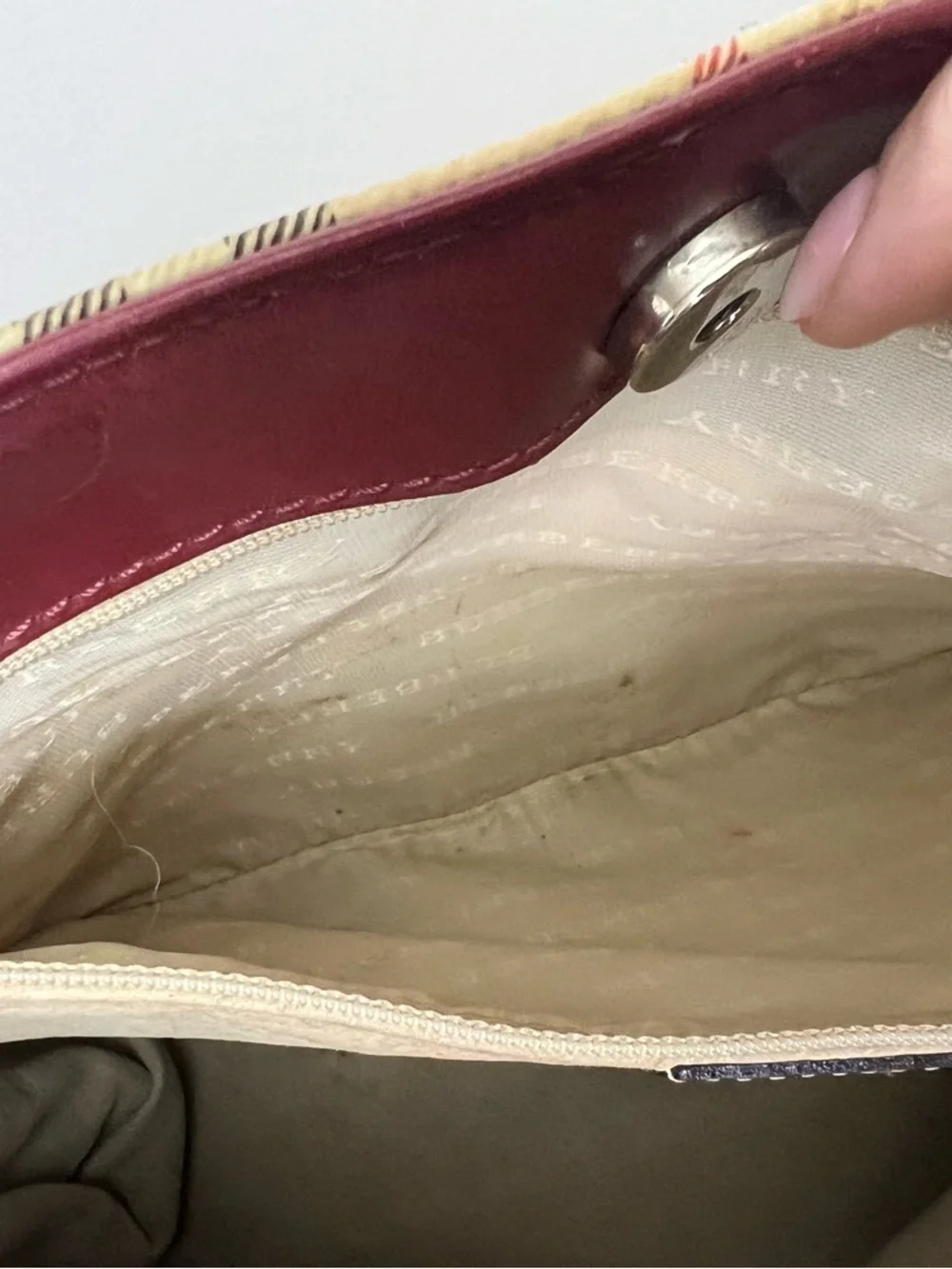 Vintage Burberry Beige Plaid Tote with Burgundy Leather Trim - Picture 6 of 7